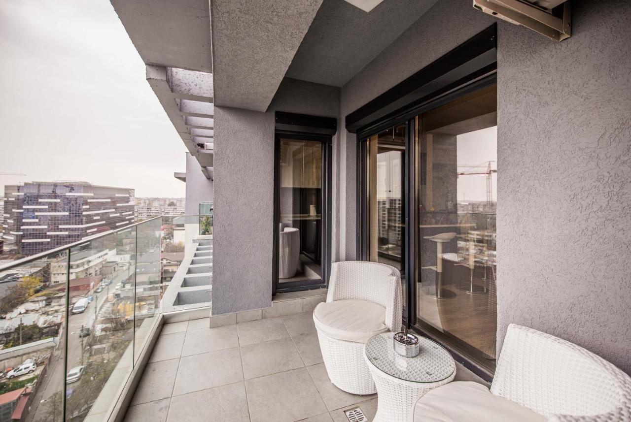 2-Room Penthouse Plaza Residence P1 Bukarest Exterior foto